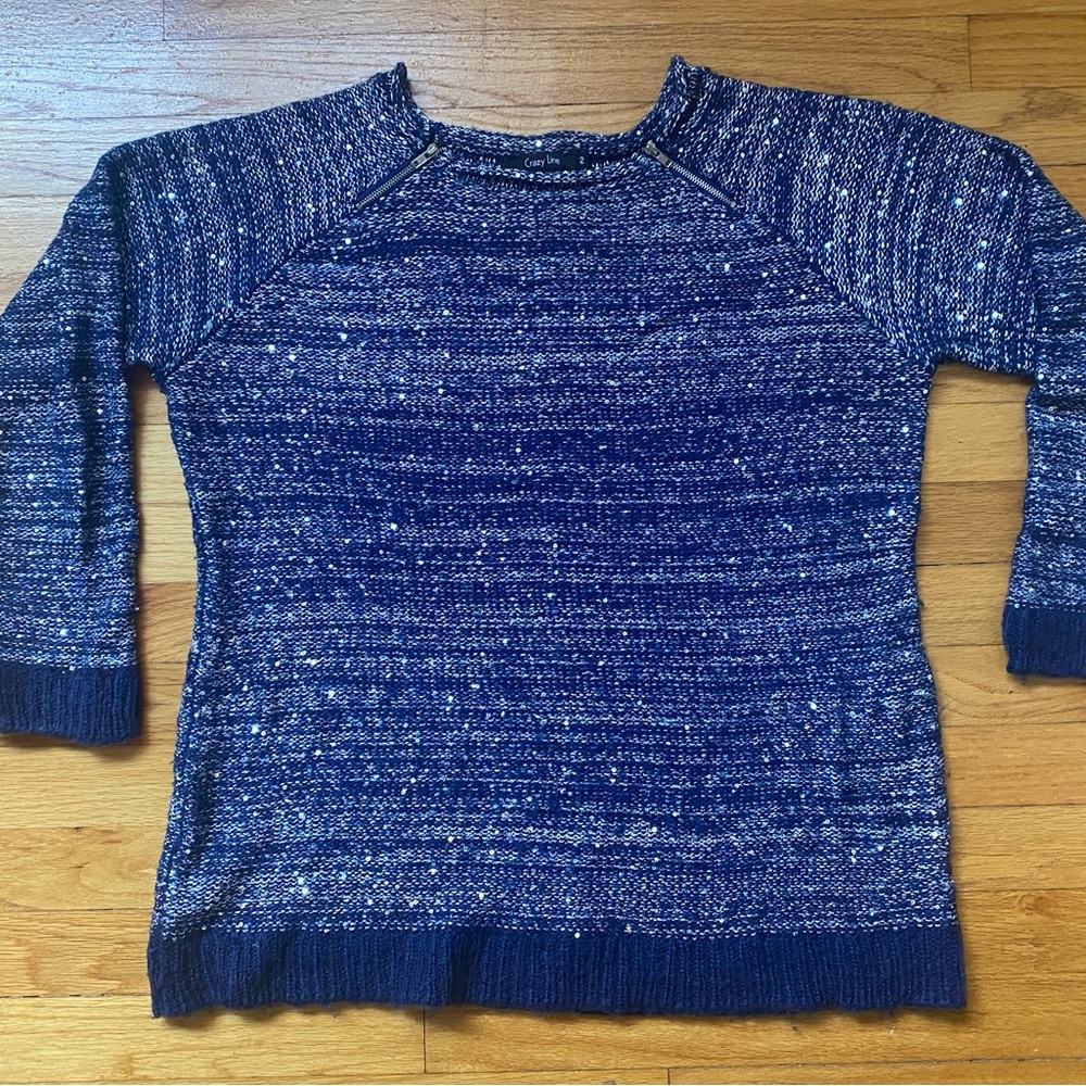 Crazy Line Knit sweater with sequins throughout